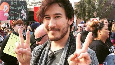 is markiplier gay|YouTuber Markiplier raises over $100,000 for LGBTQ advocacy。